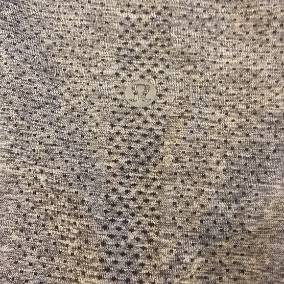 Gray Lululemon size 8 swiftly tech - Picture 3 of 3